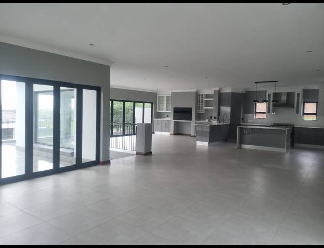 4 BEDROOM HOUSE FOR SALE IN XANADU ECO PARK